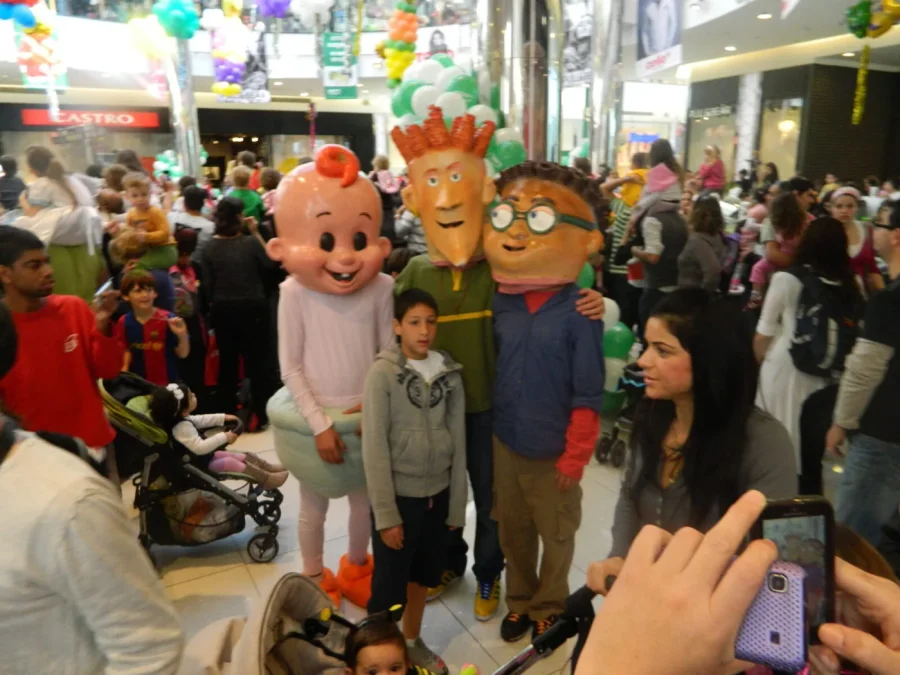 במבה / ביסלי – דמויות מאויישות